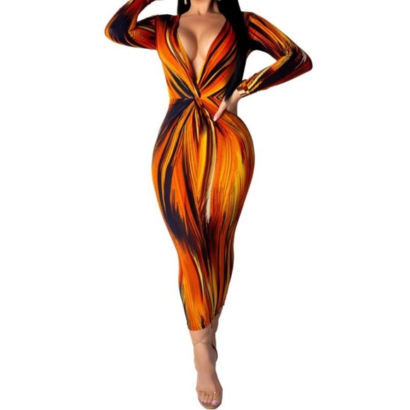 Fashion Nova Dresses & Skirts - 3/20 CLEARANCE❤ Fuego Dress